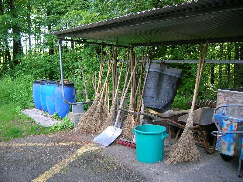 Halen LES BALAIS